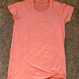 lululemon athletica Short Sleeve Tech Tee in Coral Pink